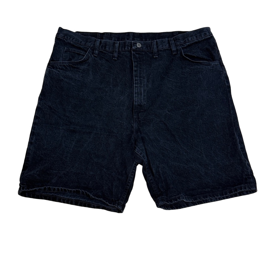 Wrangler Men’s 44 Black Denim Jean Shorts Relaxed Fit Cotton Y2K